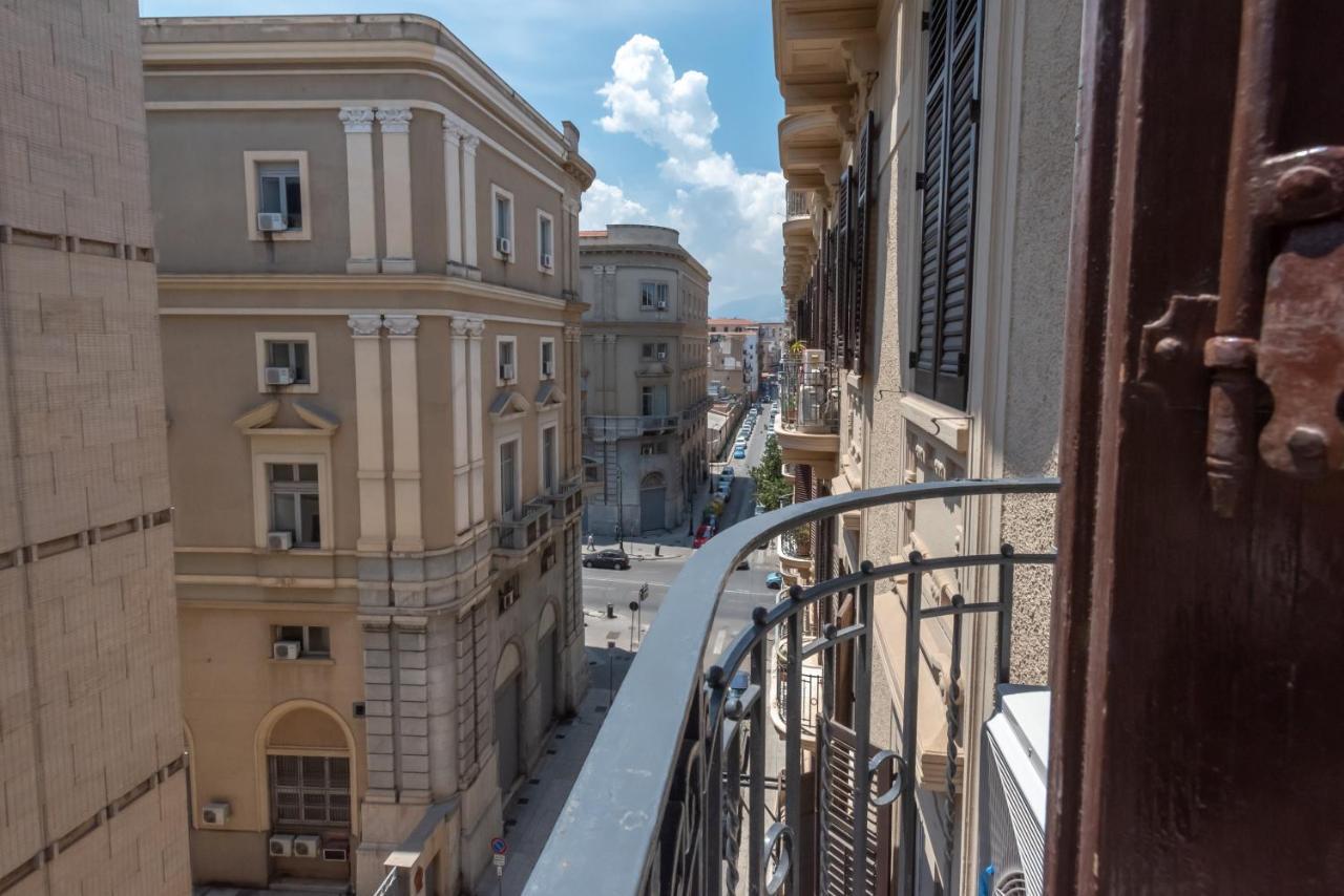 Liberty Palace Palermo Eksteriør billede