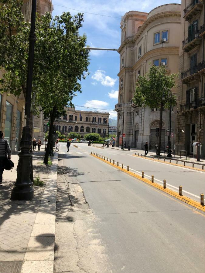 Liberty Palace Palermo Eksteriør billede